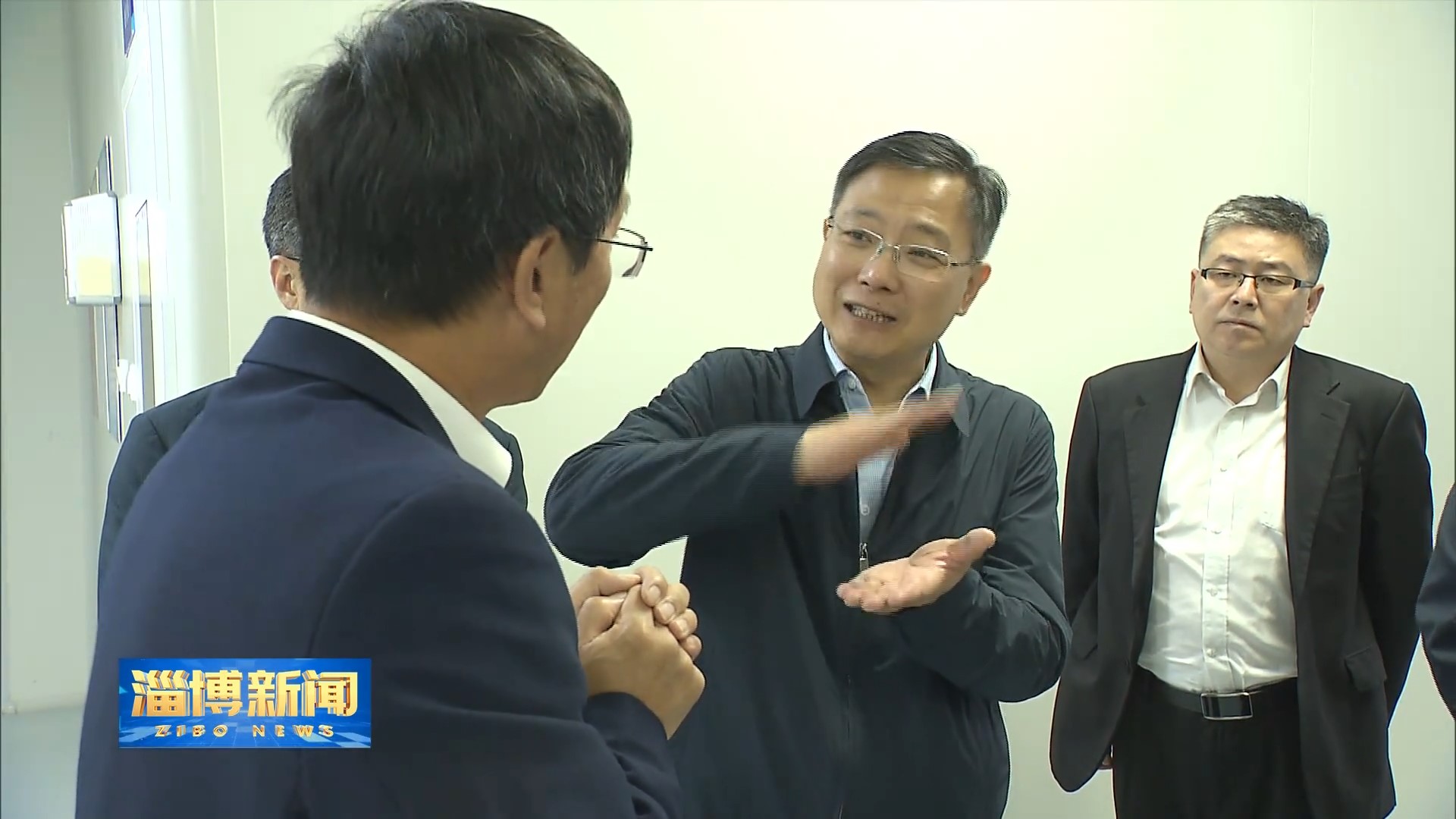 中共淄博市委书记马晓磊到新恒汇电子调研1.jpg