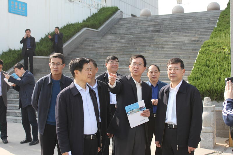   市委书记周连华到司调研